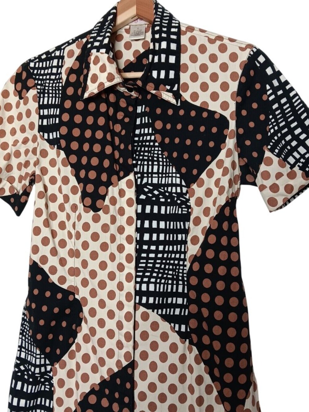 Becky & Max Shirt Dress Size 6 Short Sleeve Polka Dot Abstract Artsy Stretch